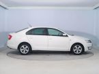 Škoda Rapid - fotka číslo 5