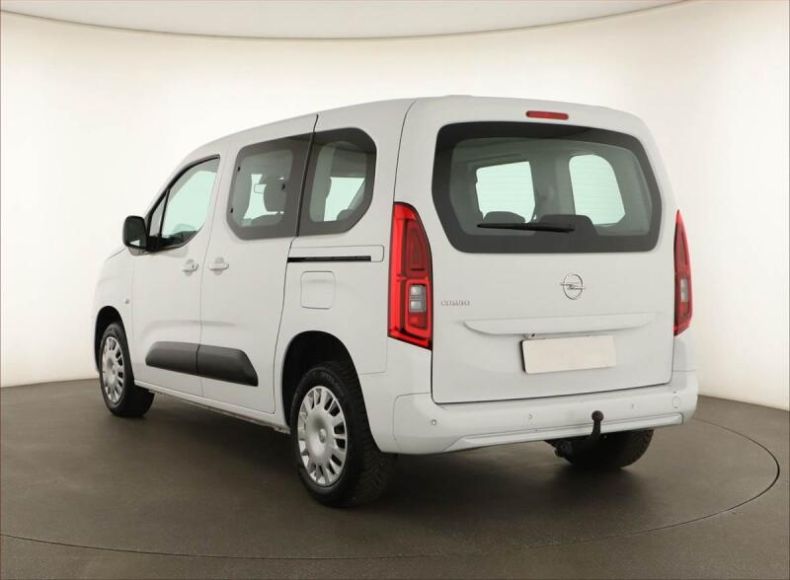 Opel Combo - hlavní fotka