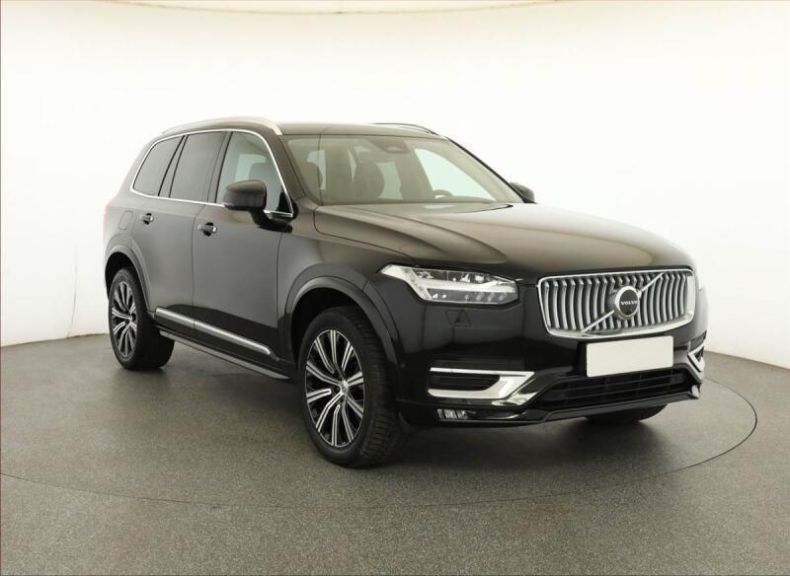 Volvo XC90 - hlavní foto