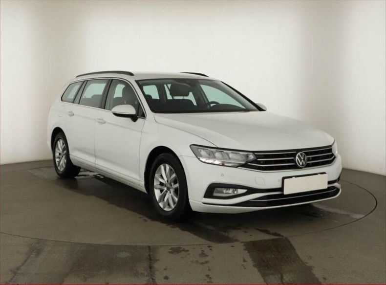 Volkswagen Passat - hlavní fotka inzerátu