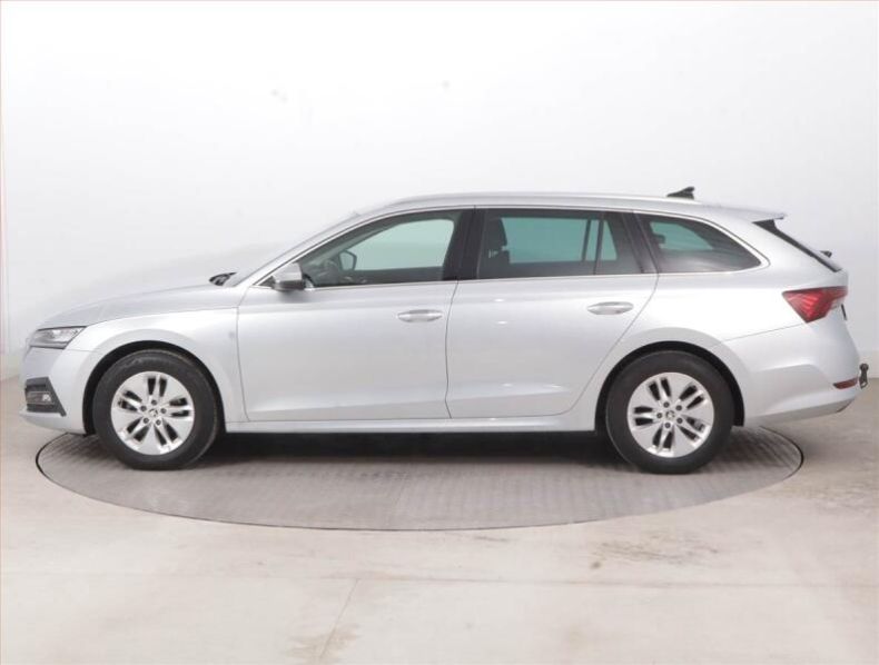Škoda Octavia - hlavní fotka
