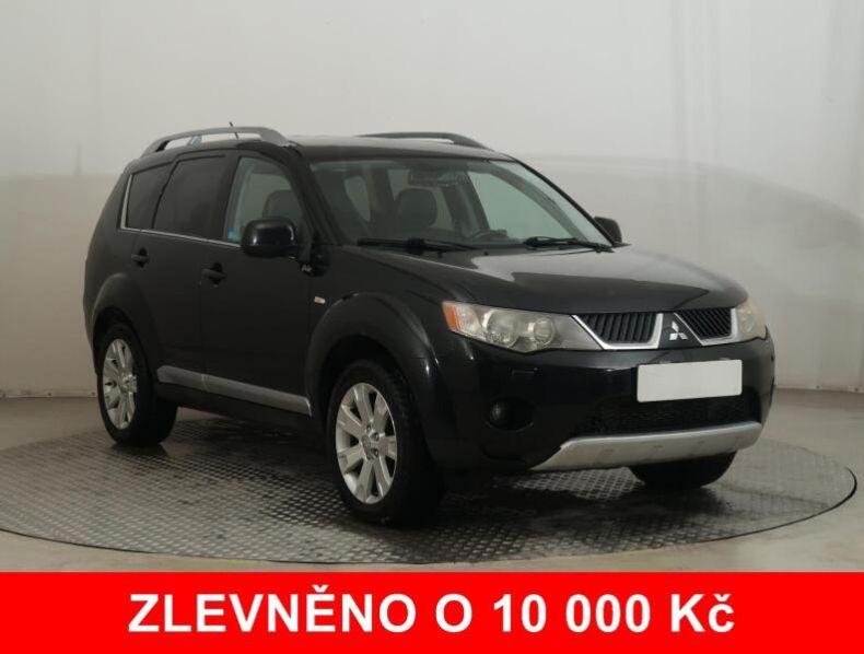 Mitsubishi Outlander - hlavní foto