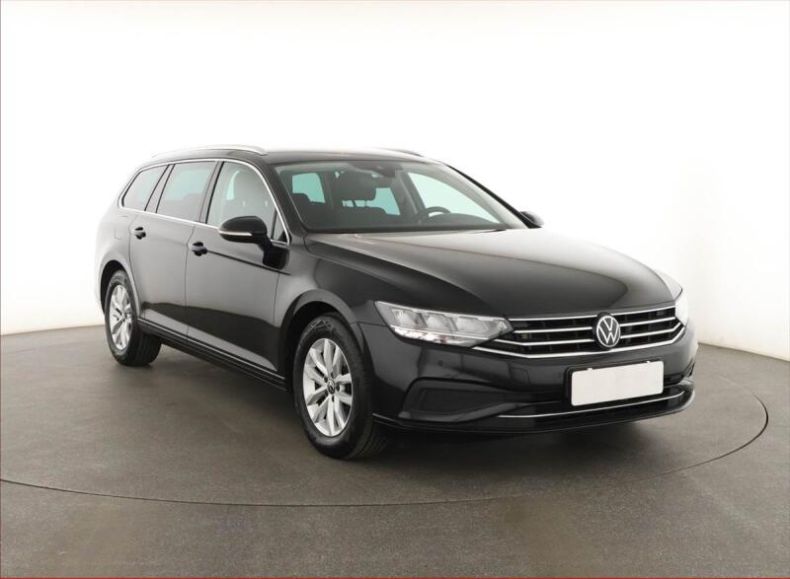 Volkswagen Passat - hlavní fotka inzerátu
