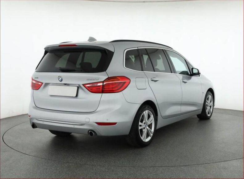 BMW Řada 2 - hlavní fotka