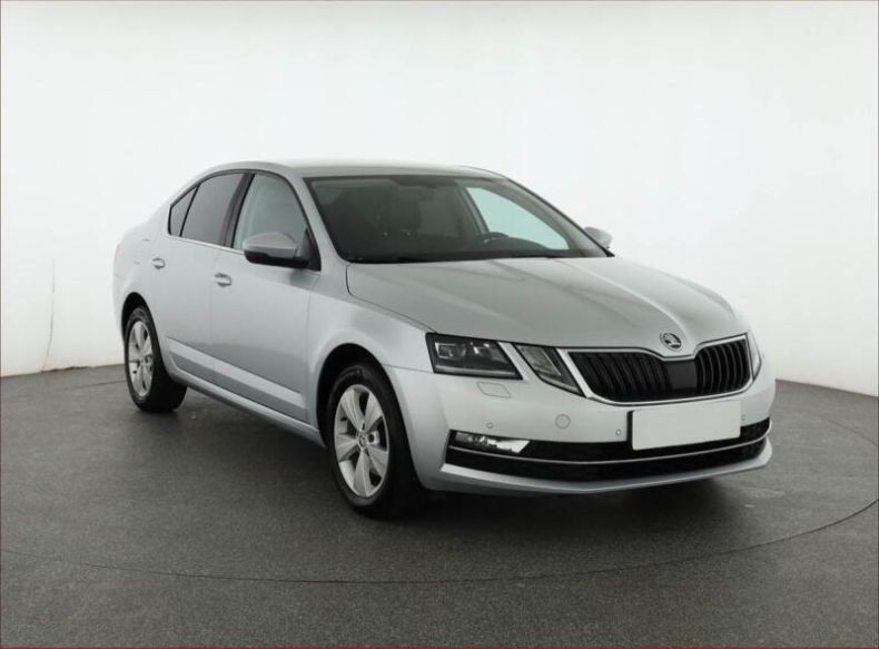 Škoda Octavia - hlavní foto