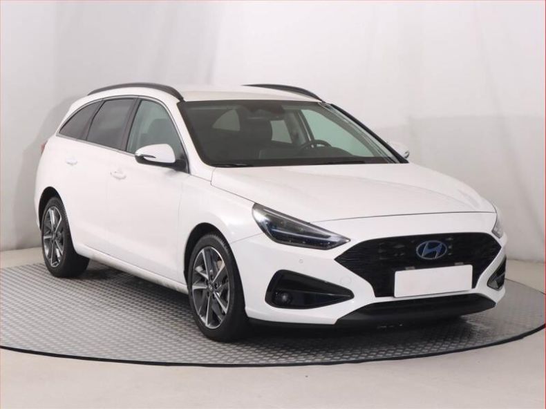 Hyundai i30 - hlavní fotka