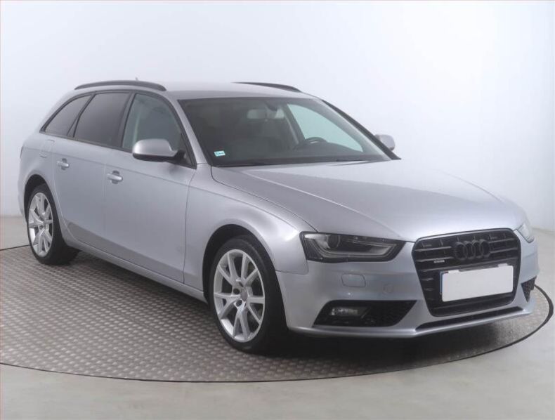 Audi A4 - hlavní foto