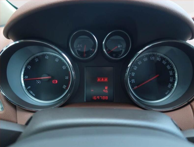 Opel Mokka - hlavní fotka