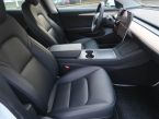 Tesla Model 3 - fotka číslo 8