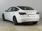Tesla Model 3 - fotka číslo 3