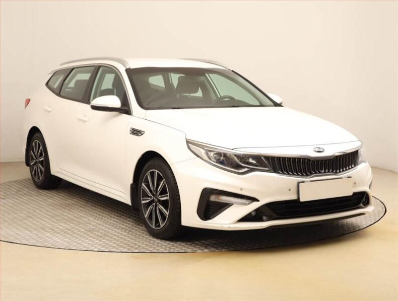 Kia Optima - hlavní foto