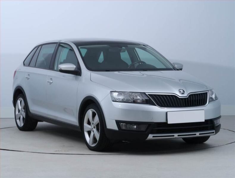 Škoda Rapid - hlavní foto