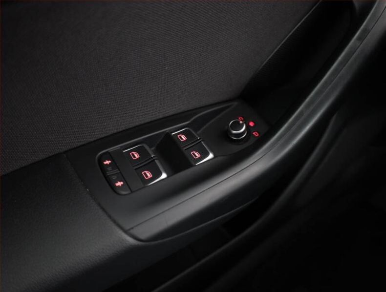 Audi Q3 - hlavní fotka