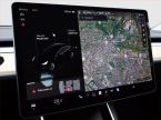 Tesla Model 3 - fotka číslo 13
