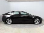 Tesla Model 3 - fotka číslo 5
