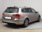 Volkswagen Passat - fotka číslo 4