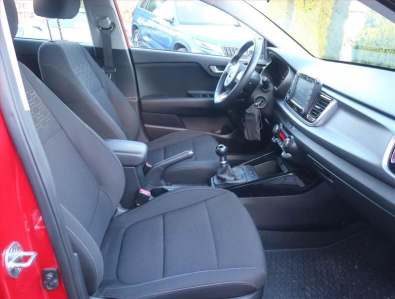 Kia Rio - hlavní fotka