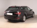 Škoda Superb - fotka číslo 4