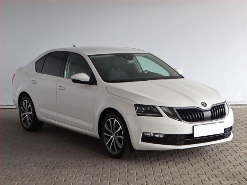 Škoda Octavia - hlavní foto