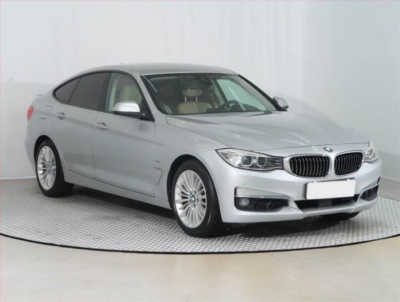 BMW Řada 3 - hlavní fotka