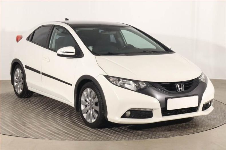 Honda Civic - hlavní foto