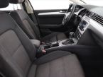 Volkswagen Passat - fotka číslo 8
