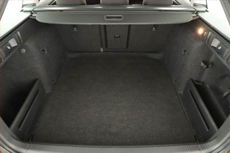 Škoda Octavia - hlavní fotka