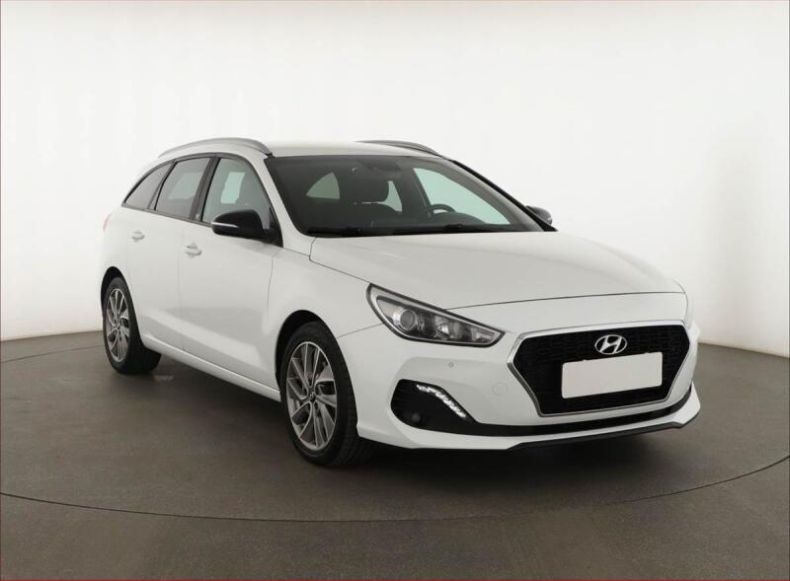 Hyundai i30 - hlavní fotka inzerátu
