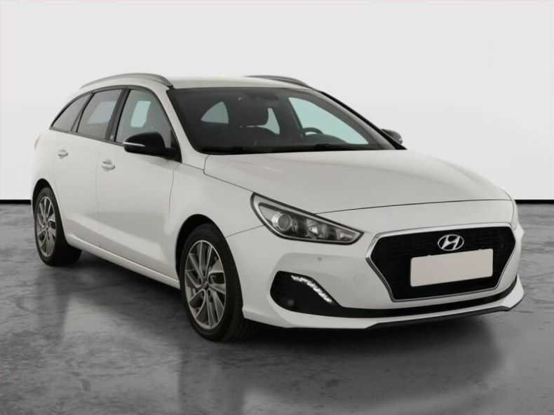 Hyundai i30 - hlavní foto