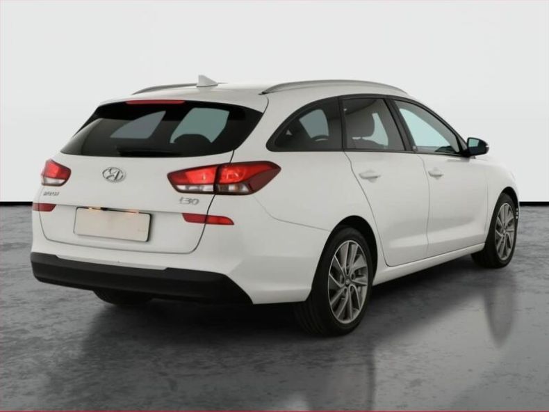 Hyundai i30 - hlavní fotka