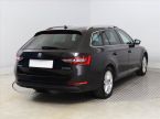Škoda Superb - fotka číslo 4
