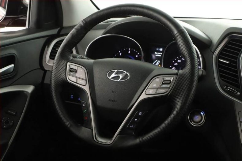 Hyundai Santa Fe - hlavní fotka