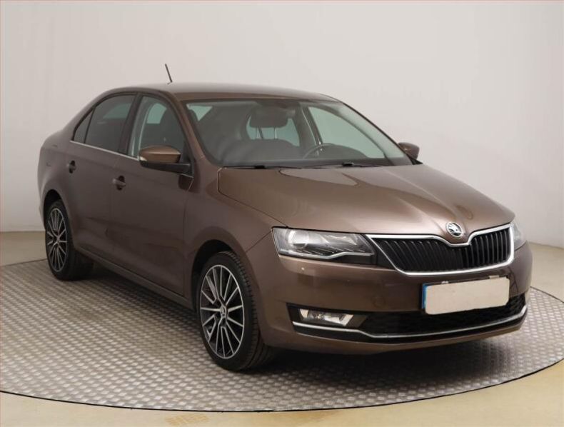 Škoda Rapid - hlavní foto