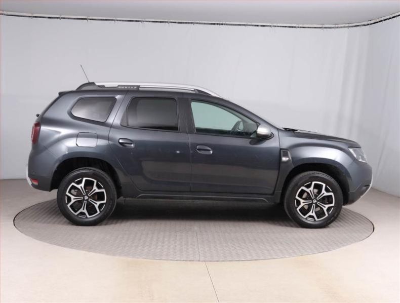 Dacia Duster - hlavní fotka