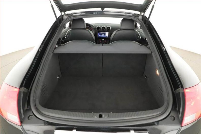 Audi TT - hlavní fotka