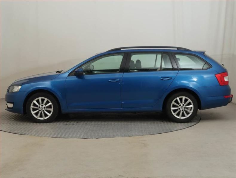 Škoda Octavia - hlavní fotka