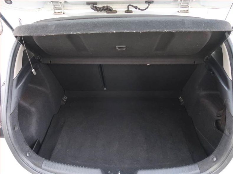 Kia Cee'd - hlavní fotka