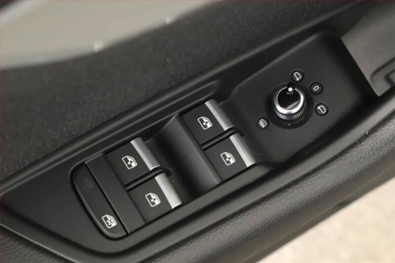 Audi A4 - hlavní fotka