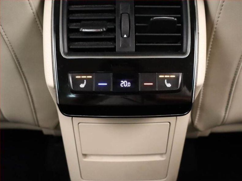 Škoda Superb - hlavní fotka