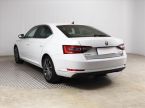 Škoda Superb - fotka číslo 3