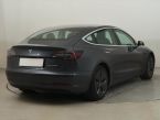 Tesla Model 3 - fotka číslo 4
