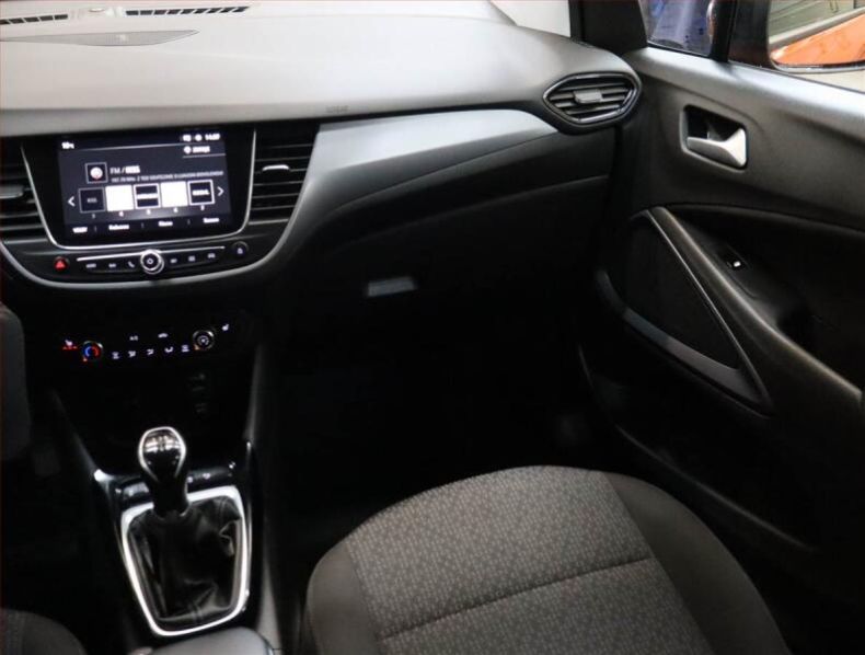 Opel Crossland X - hlavní fotka