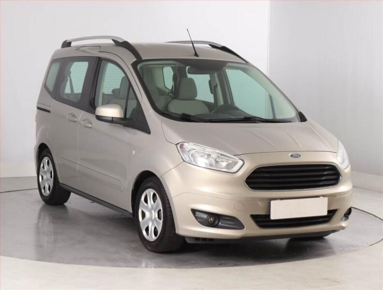 Ford Tourneo - hlavní foto