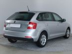 Škoda Rapid - fotka číslo 4
