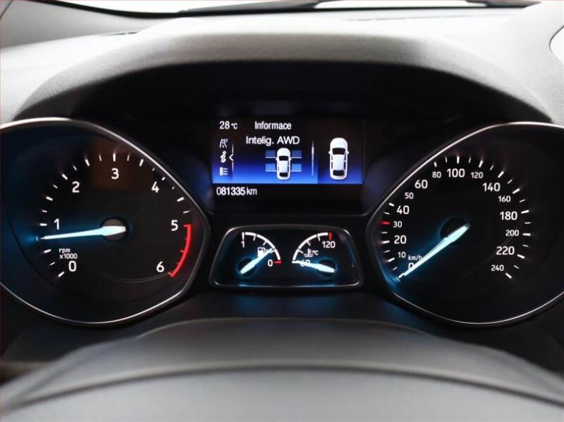 Ford Kuga - hlavní fotka