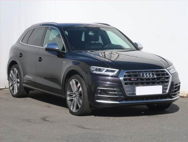 Audi SQ5 - hlavní foto