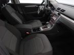 Volkswagen Passat - fotka číslo 8