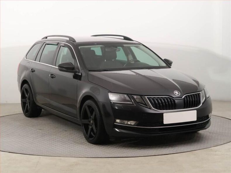 Škoda Octavia - hlavní foto