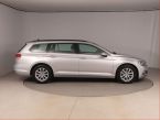 Volkswagen Passat - fotka číslo 5