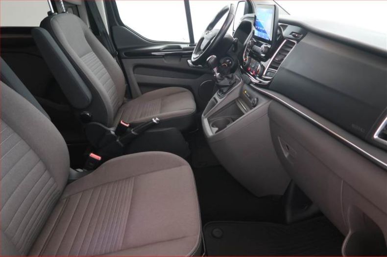 Ford Tourneo - hlavní fotka